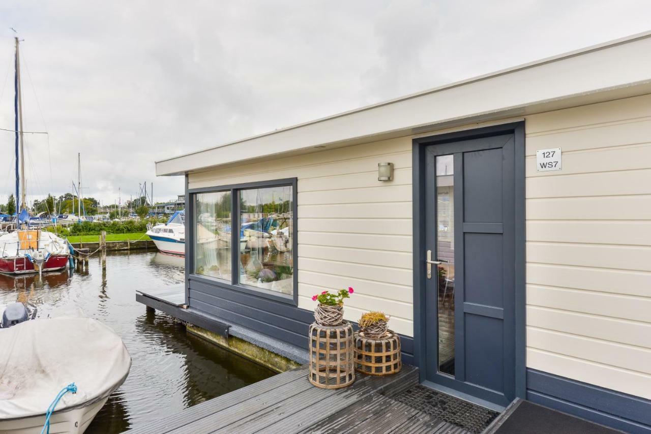 Bright And Comfortable Houseboat 阿斯米尔 外观 照片
